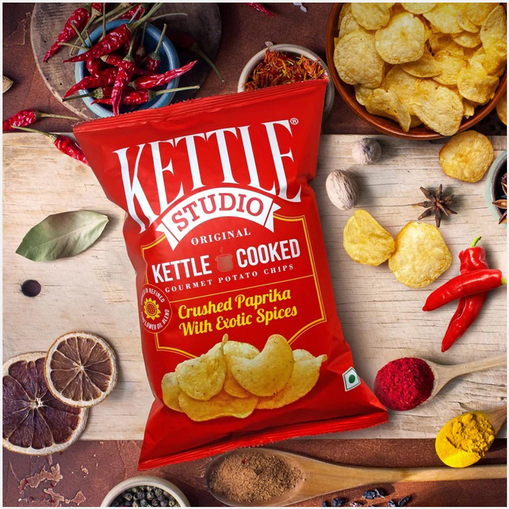 Kettle Studio Crushed Paprika with Exotic Spices Potato Chips